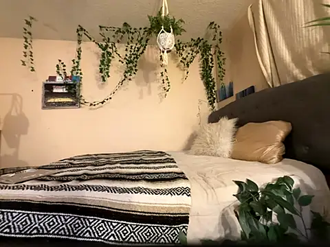 magicalc00ch online show from November 18, 1:33 am