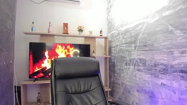 IsabelleFoxx  online show from December 24, 5:05 am