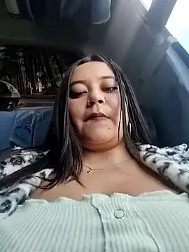 Snapshot of Cristal__04 chatting on February 18, 7:32 pm Cristal 04 online show from February 18, 7:32 pm