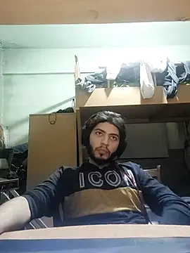 Snapshot of kleineid77 chatting on December 14, 4:34 pm kleineid77 online show from December 14, 4:34 pm