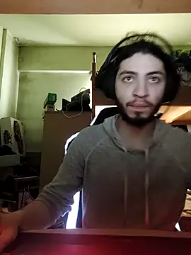 Snapshot of kleineid77 chatting on February 14, 2:14 pm kleineid77 online show from February 14, 2:14 pm