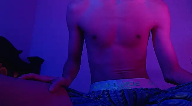 isaaclatino online show from January 27, 3:26 am