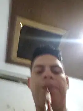 Snapshot of Josudaln2 chatting on March 9, 5:28 pm Josudaln2 online show from March 9, 5:28 pm
