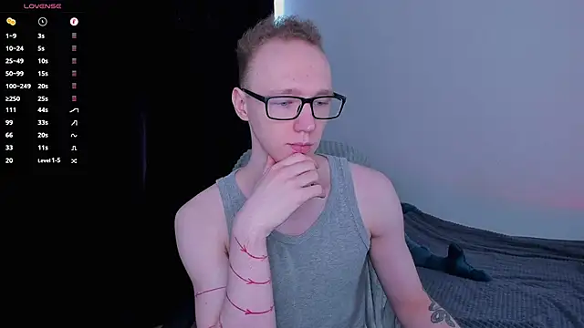 Alex silents online show from May 5, 8:22 am