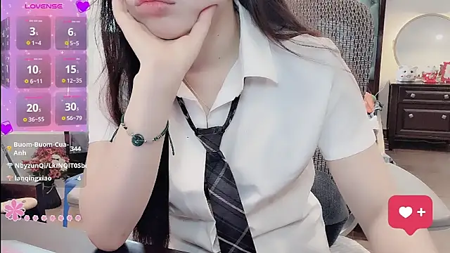 Berrysweet 68 online show from April 6, 4:46 am