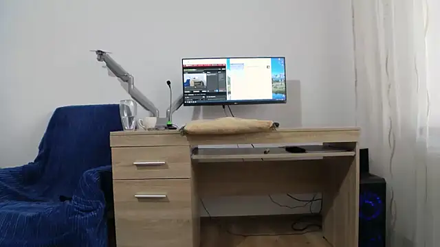 KarlyGray10 online show from March 5, 5:40 am