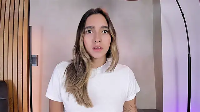 honeyhot69   online show from January 6, 11:18 am