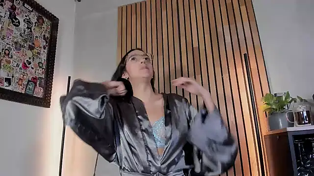 honeyhot69   online show from October 6, 11:07 am