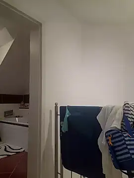 Snapshot of Scherana chatting on December 16, 8:41 am Scherana online show from December 16, 8:41 am