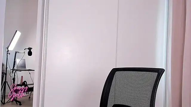 CherryGoth online show from February 14, 3:58 pm