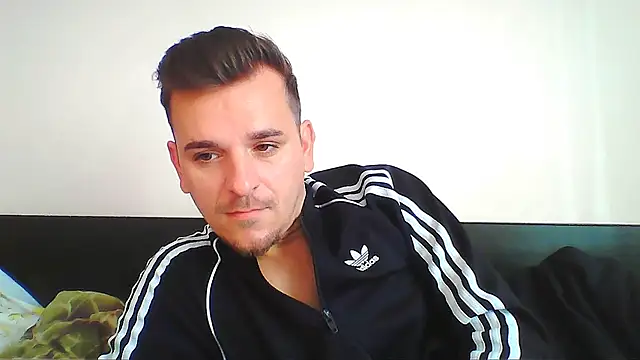 Huge cock22cm online show from October 29, 6:26 am