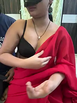 Snapshot of Magical-Couple-telugu chatting on January 19, 8:18 am Magical-Couple-telugu online show from January 19, 8:18 am