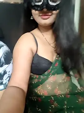 Snapshot of Magical-Couple-telugu chatting on April 23, 6:47 am Magical-Couple-telugu online show from April 23, 6:47 am