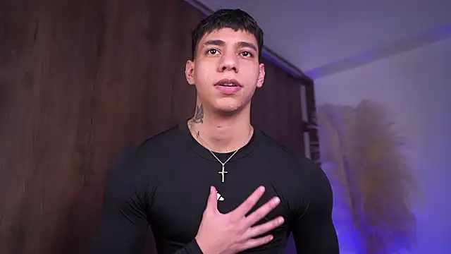 Snapshot of Josep_Davies chatting on February 12, 7:53 pm Josep Davies online show from February 12, 7:53 pm