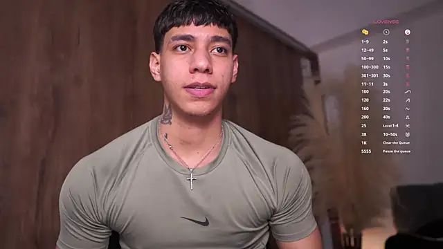 Snapshot of Josep_Davies chatting on March 28, 10:53 pm Josep Davies online show from March 28, 10:53 pm