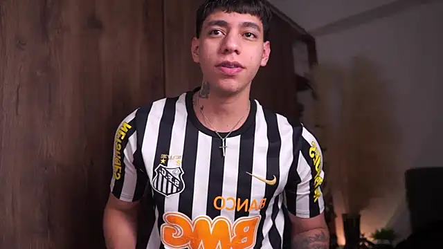 Snapshot of Josep_Davies chatting on April 5, 11:02 pm Josep Davies online show from April 5, 11:02 pm