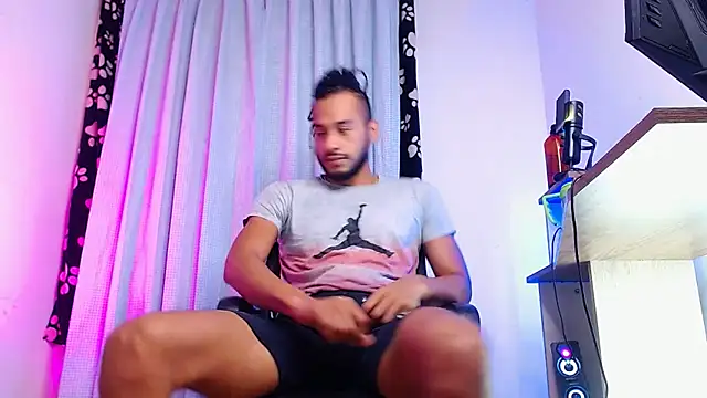 DanteSantoro online show from March 24, 2:00 pm