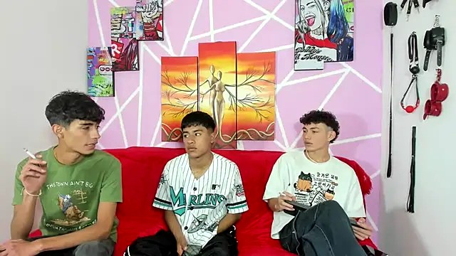 oliverhot2005 online show from January 11, 7:27 pm