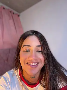 Snapshot of Little_Gaby_ chatting on July 22, 4:59 am Little Gaby online show from July 22, 4:59 am