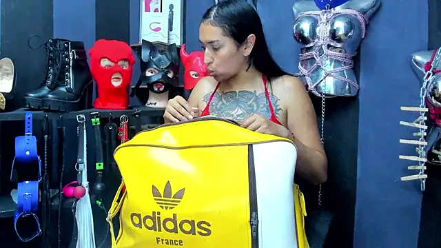 LucyStrike  online show from February 12, 10:15 pm