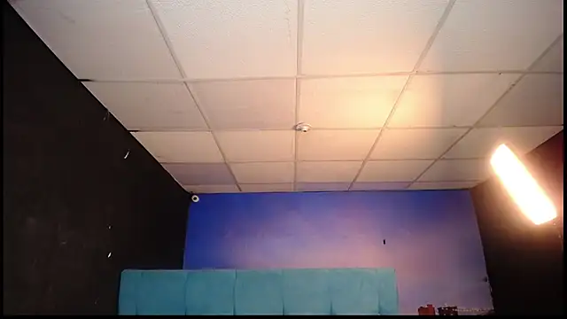 IsabellAndYessi online show from January 11, 3:09 pm