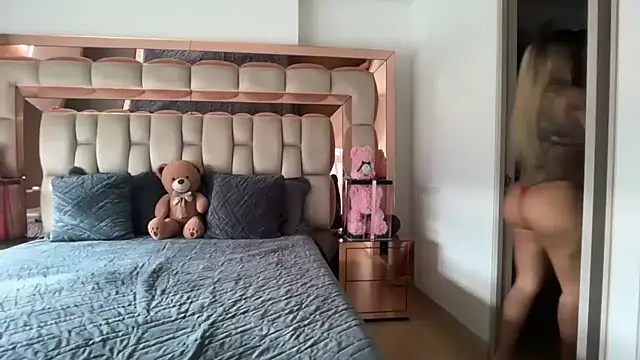 candy-sam28 online show from July 11, 9:38 pm