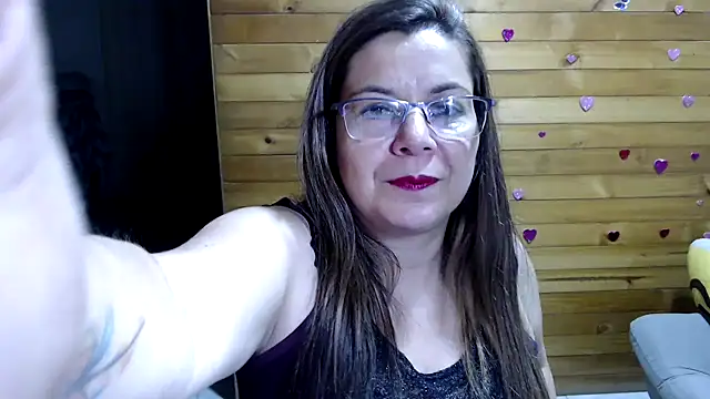 lilisa777 online show from December 3, 12:51 am