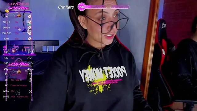 Snapshot of KetziaDoll chatting on February 4, 2:17 am KetziaDoll online show from February 4, 2:17 am