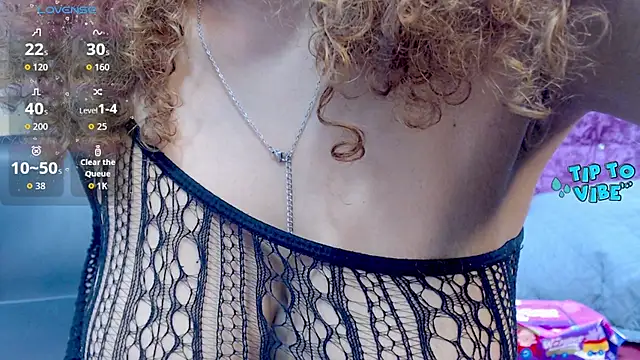 Snapshot of Litzy_Curly chatting on September 12, 4:18 pm Litzy Curly online show from September 12, 4:18 pm