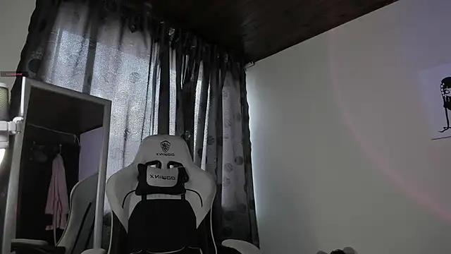 satanbabee online show from February 15, 10:42 pm