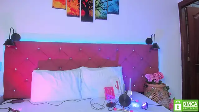 Ruth harvey  online show from December 17, 1:39 pm