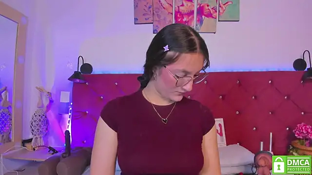 Snapshot of Ruth_harvey_ chatting on July 17, 1:51 pm Ruth harvey online show from July 17, 1:51 pm