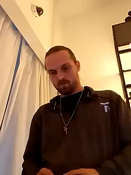 VitaminmanFL online show from December 22, 8:58 pm