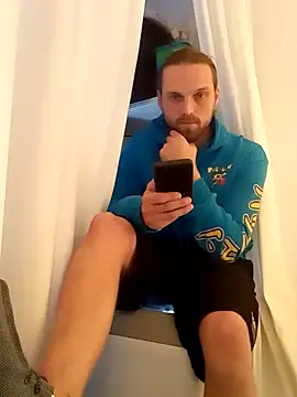 VitaminmanFL online show from January 4, 8:27 pm