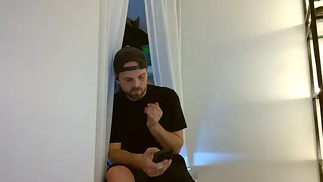 VitaminmanFL online show from March 10, 1:12 am