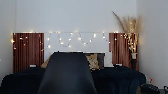 Dakotagloss online show from December 23, 1:08 am