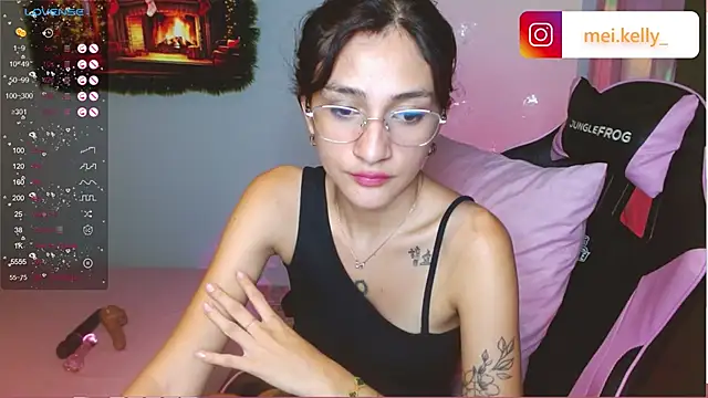 Mei Kelly online show from December 11, 2:30 am