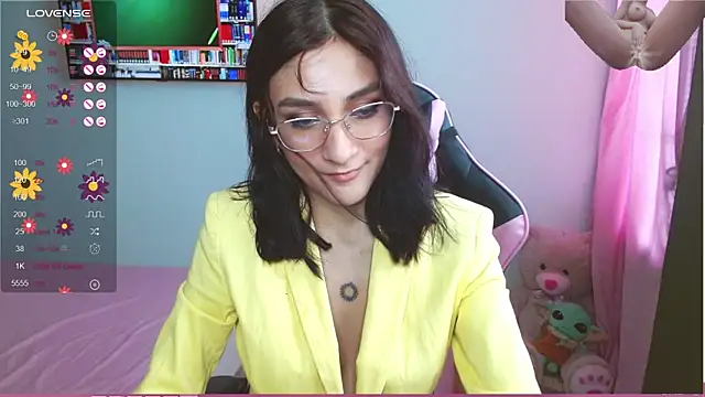 Mei Kelly online show from January 23, 7:07 pm