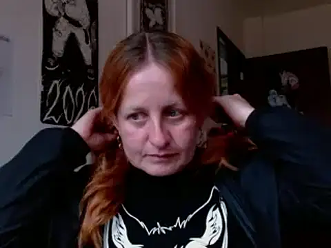 ViioletaMora online show from April 10, 6:23 pm