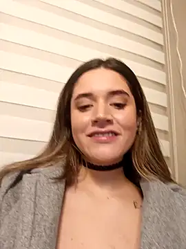 maliciaworld online show from January 4, 10:27 am