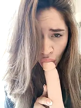 maliciaworld online show from March 7, 5:06 pm