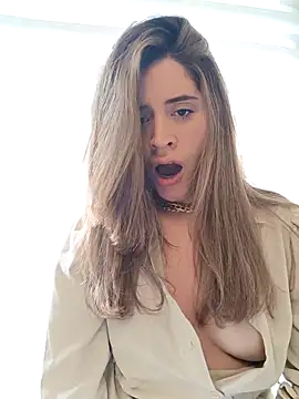 maliciaworld online show from March 8, 9:08 pm