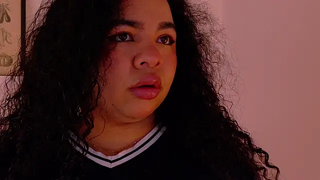 Snapshot of memphiswilliam chatting on February 25, 3:05 am memphiswilliam online show from February 25, 3:05 am