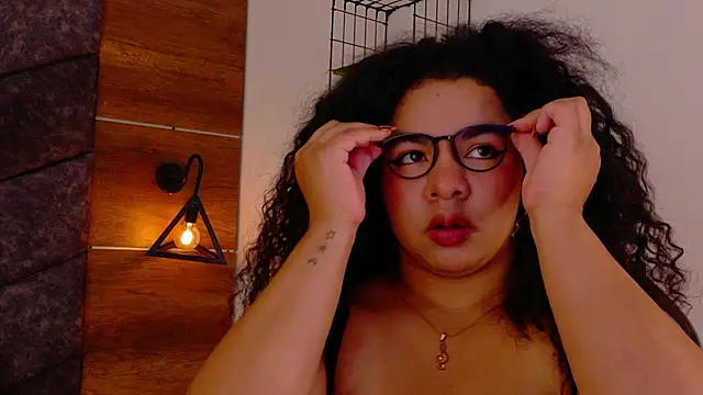 memphiswilliam online show from March 4, 3:01 am