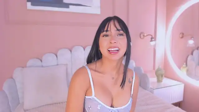 maddy brookss online show from January 4, 3:18 am