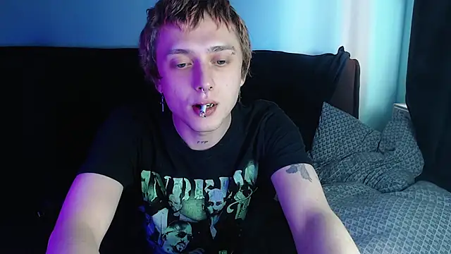 axxxturel online show from December 31, 9:10 am