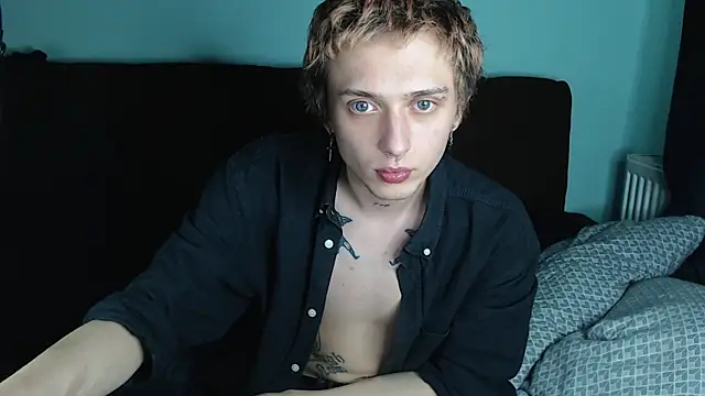 axxxturel online show from January 2, 3:58 am