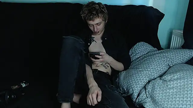 axxxturel online show from January 2, 7:01 am