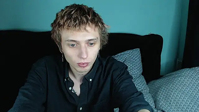 axxxturel online show from January 3, 2:54 am