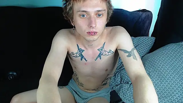 axxxturel online show from January 3, 9:04 am